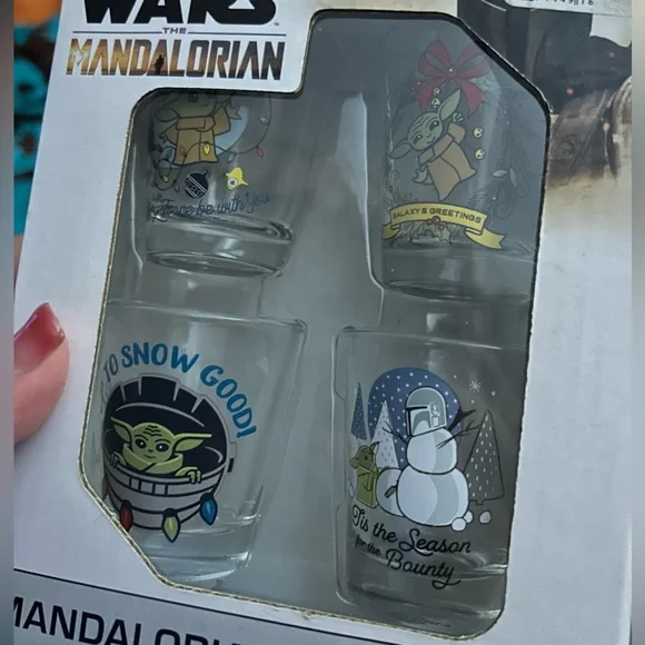NWT Star Wars The Mandalorian Merriment Shot Glass Set - Picture 4 of 6